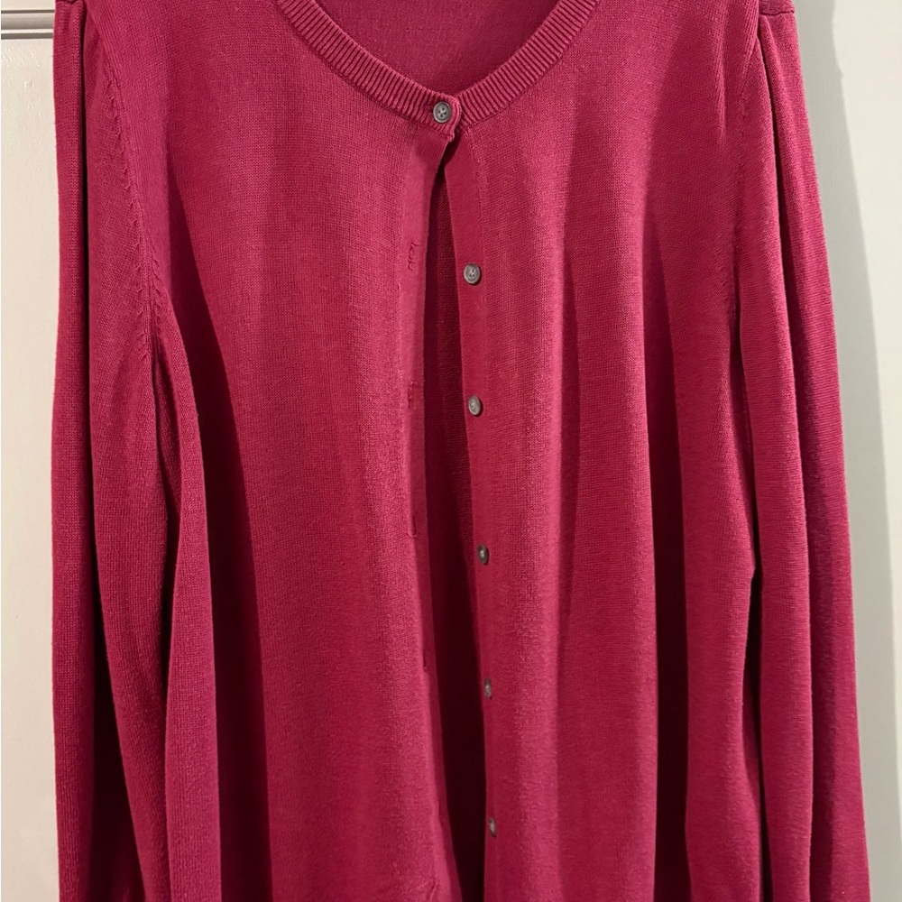 Croft & Barrow Women's Button Down Shirt -